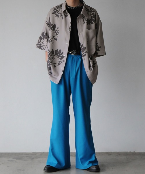 NILWAY（ニルウェイ）の「ドレープ ルーズハーフスリーブ総柄 半袖シャツ（シャツ/ブラウス・メンズ・グリーン系/ブラック系3/グレー系/グリーン系1/ブラック系2/ブラック系1/ブラック系/ホワイト系1/ホワイト系・LARGE/MEDIUM）」の22枚目の写真