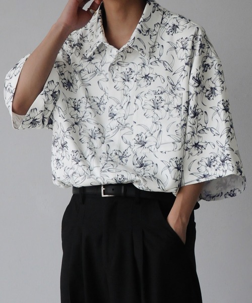 NILWAY（ニルウェイ）の「ドレープ ルーズハーフスリーブ総柄 半袖シャツ（シャツ/ブラウス・メンズ・グリーン系/ブラック系3/グレー系/グリーン系1/ブラック系2/ブラック系1/ブラック系/ホワイト系1/ホワイト系・LARGE/MEDIUM）」の17枚目の写真