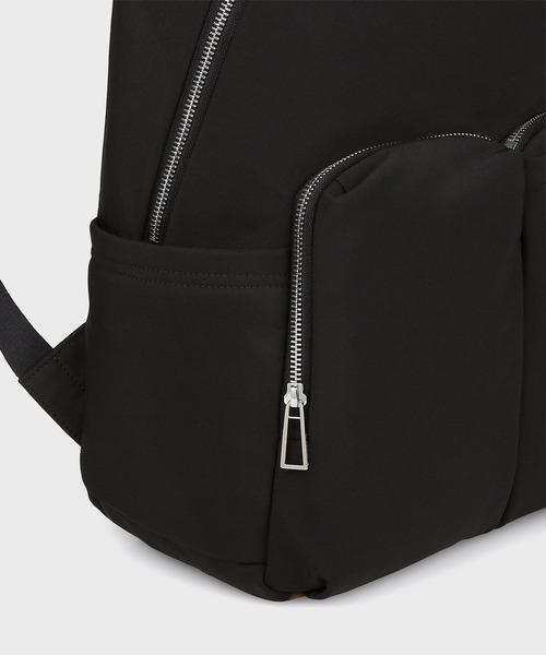 Paul Smith(ポールスミス)の「PS Paul Smith トラベル リュック / 813013 B203(バックパック/リュック・メンズ・ブラック/カーキ・FREE)」の4枚目の写真