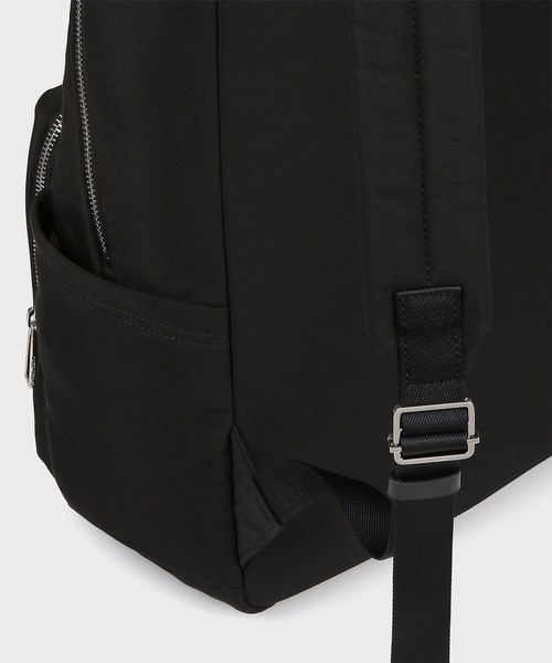 Paul Smith(ポールスミス)の「PS Paul Smith トラベル リュック / 813013 B203(バックパック/リュック・メンズ・ブラック/カーキ・FREE)」の5枚目の写真