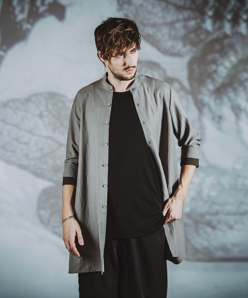 NO ID.(ノーアイディ)の「【NO ID.】Band Collar Changing Long Sheer Shirt / バンド カラー チェンジング ロング シアー シャツ(シャツ/ブラウス・メンズ・ホワイト/ブラック/グレー・1/2)」の5枚目の写真