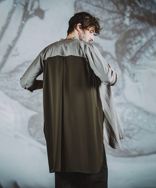 NO ID.(ノーアイディ)の「【NO ID.】Band Collar Changing Long Sheer Shirt / バンド カラー チェンジング ロング シアー シャツ(シャツ/ブラウス・メンズ・ホワイト/ブラック/グレー・1/2)」の9枚目の写真