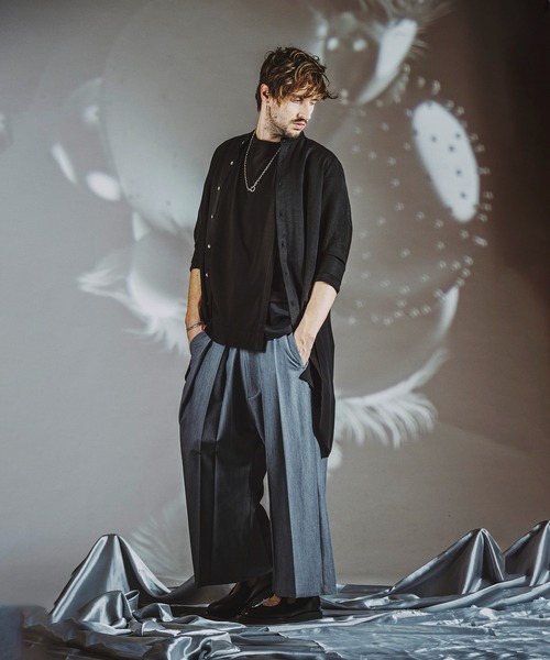 NO ID.(ノーアイディ)の「【NO ID.】Band Collar Changing Long Sheer Shirt / バンド カラー チェンジング ロング シアー シャツ(シャツ/ブラウス・メンズ・ホワイト/ブラック/グレー・1/2)」の21枚目の写真