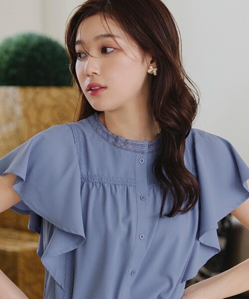 【洗える】フレアスリーブレースブラウス（シャツ/ブラウス）｜Tiaclasse（ティアクラッセ）