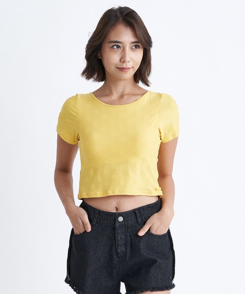 ROXY（ロキシー）の「MINDFUL SUNRISE S/S/ロキシーショート丈半袖ラッシュガード(水着)（ラッシュガード・レディース・ブラック/ホワイト/イエロー・MEDIUM/LARGE/SMALL）」の17枚目の写真