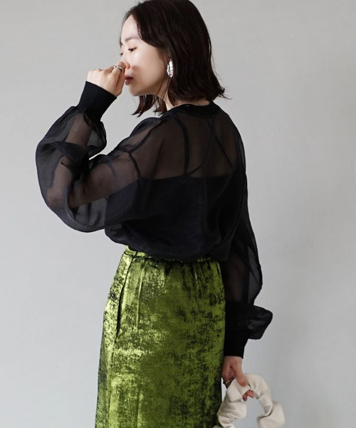 zootie（ズーティー）の「シアー×リブ ロングスリーブプルオーバー（シャツ/ブラウス・レディース・グレイッシュベージュ/ブラック/キャメル・フリー）」の7枚目の写真