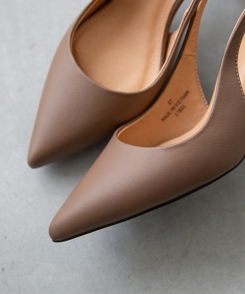 値下SalvatoreFerragamoベージュスリングバックパンプスヒール美脚 値下SalvatoreFerragamoベージュスリングバックパンプスヒール美脚