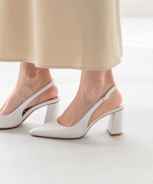 値下SalvatoreFerragamoベージュスリングバックパンプスヒール美脚 値下SalvatoreFerragamoベージュスリングバックパンプスヒール美脚