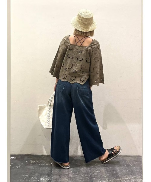 BAYFLOW（ベイフロー）の「２WAYスカラップレースプルオーバー（シャツ/ブラウス・レディース・カーキ/ブラック/オフホワイト・FREE）」の15枚目の写真