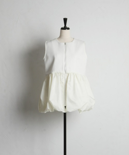 &. NOSTALGIA（アンドドットノスタルジア）の「【ZOZO限定】ジップバルーンジレベスト（ベスト・レディース・ホワイト/ブラック・M）」の17枚目の写真