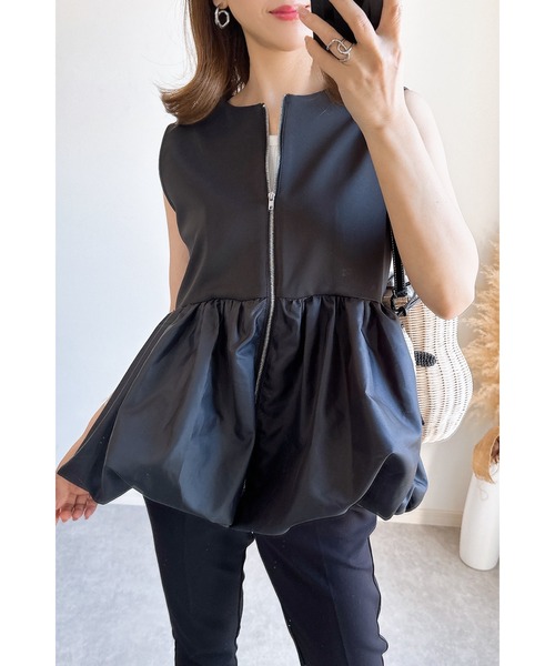 &. NOSTALGIA（アンドドットノスタルジア）の「【ZOZO限定】ジップバルーンジレベスト（ベスト・レディース・ホワイト/ブラック・M）」の20枚目の写真