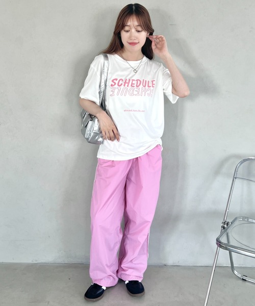 SOLLON.（ソルロン）の「配色ロゴプリントTシャツ（Tシャツ/カットソー・レディース・イエロー/ラベンダー/ブラック/グレー/ホワイト/ミント・FREE）」の10枚目の写真