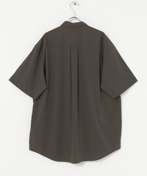 URBAN RESEARCH(アーバンリサーチ)の「『撥水』『UR TECH MoLight』SHIRTS(シャツ/ブラウス・メンズ・ブラック/グレー/グリーン系その他・MEDIUM/LARGE)」の21枚目の写真