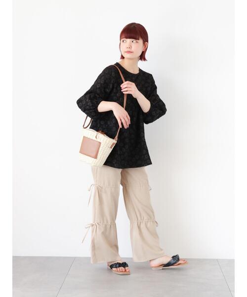 ehka sopo(エヘカソポ)の「トングリボンラメサンダル(サンダル・レディース・ブラック/ゴールド/シルバー・M/L)」の21枚目の写真