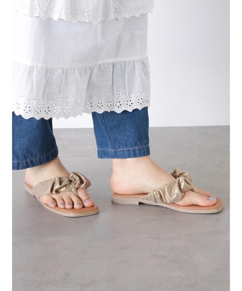 ehka sopo(エヘカソポ)の「トングリボンラメサンダル(サンダル・レディース・ブラック/ゴールド/シルバー・M/L)」の20枚目の写真