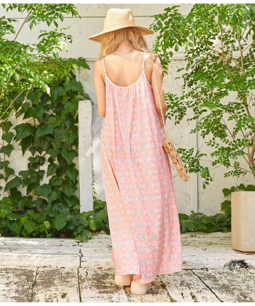 anap mimpi（アナップミンピ）の「タイルデザインフレアマキシワンピース（ワンピース・レディース・ピンク/ミント・FREE）」の9枚目の写真