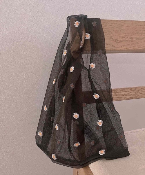 Mignonjour(ミニョンジュール)の「Mignonjour/デイジー柄シアートートバッグ M2476(トートバッグ・レディース・ホワイト/パープル/ベージュ/グリーン/ピンク/ベビーピンク/ブラック/ブルー・FREE)」の2枚目の写真