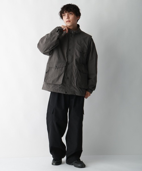 Ever Trek（エバートレック）の「【Ever Trek】2WAY/マルチポケットナイロンジャケット（ブルゾン・メンズ・ブラック/グレー/グリーン・SMALL/MEDIUM/LARGE）」の12枚目の写真