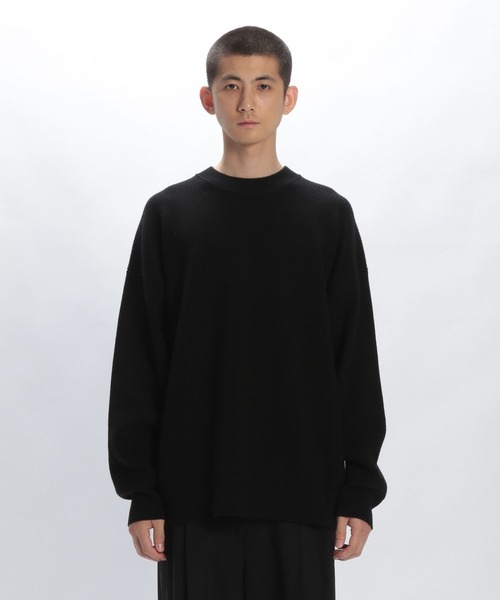 STERNBERG(スタンバーグ)の「スーパーエクストラファインメリノクルーリブニット(ニット/セーター・メンズ・ブラック/チャコールグレー・MEDIUM/LARGE)」の14枚目の写真