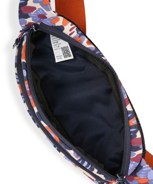 KAVU（カブー）の「KAVU/カブー Canvas Spectator/キャンバススペクテーター（ボディバッグ/ウエストポーチ・メンズ・A/C/D/E/B・FREE）」の11枚目の写真