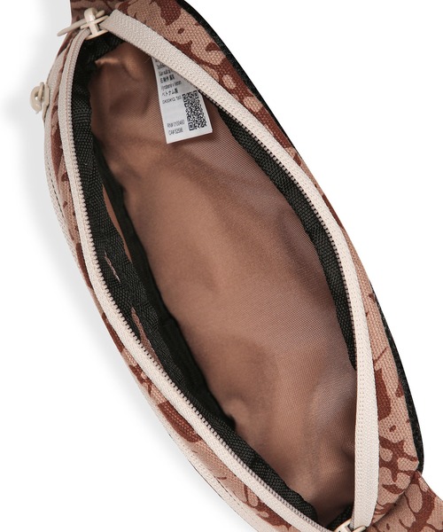 KAVU（カブー）の「KAVU/カブー Canvas Spectator/キャンバススペクテーター（ボディバッグ/ウエストポーチ・メンズ・A/C/D/E/B・FREE）」の14枚目の写真