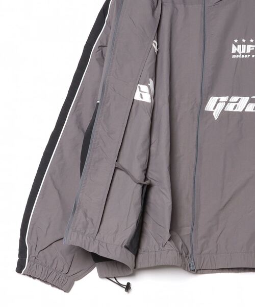 WESTSEA（ウエストシー）の「ユニフォームデザイン ナイロン切替ブルゾン　/ブロークコア（ブルゾン・メンズ・オフホワイト/チャコールグレー/ブラック/ネイビー・M/L）」の13枚目の写真