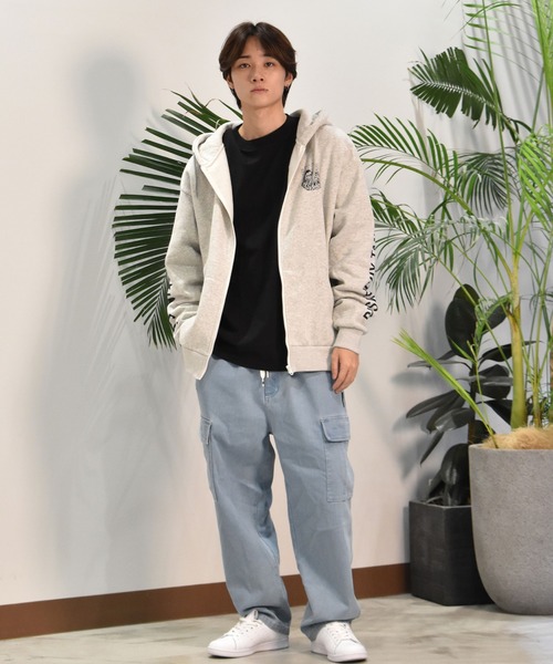 DC(ディーシー)の「DC/ディーシー ワイド カーゴパンツ ルーズシルエット DPT244064(カーゴパンツ・メンズ・カーキ/ダークインディゴブルー/ライトインディゴブルー・M/L/XL)」の17枚目の写真