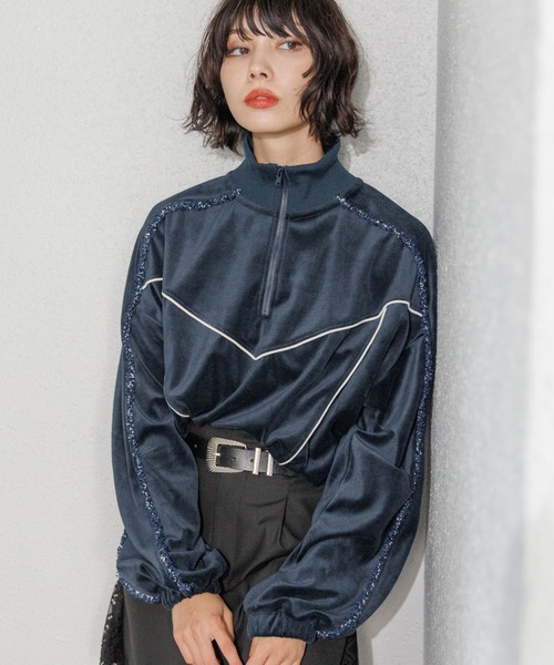 PAGEBOY（ページボーイ）の「ハーフZIPベロアトラックジャケット（ジャージ・レディース・ベージュ/ブラック/ターコイズブルー・FREE）」の3枚目の写真