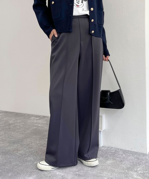 fredy emue（フレディエミュ）の「もちとろセミワイドイージーパンツ（その他パンツ・レディース・アイボリー/ブラック/チャコールグレー・38/36）」の3枚目の写真