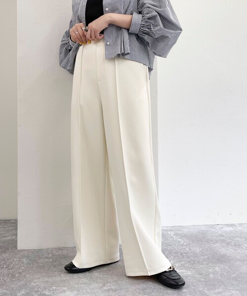 fredy emue（フレディエミュ）の「もちとろセミワイドイージーパンツ（その他パンツ・レディース・アイボリー/ブラック/チャコールグレー・38/36）」の14枚目の写真