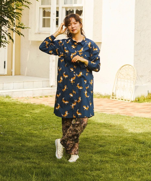 go slow caravan(ゴースローキャラバン)の「ブタ/レオパードゲッコー シャツワンピース W(シャツワンピース・レディース・ネイビー/ブラック・FREE)」の8枚目の写真