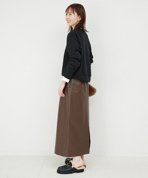 SLOBE IENA（スローブイエナ）の「ROCCABRUNA ロゴスウェット（スウェット・レディース・キャメル/ブラック/チャコールグレー・FREE）」の6枚目の写真