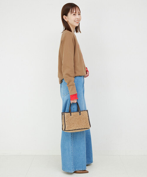 SLOBE IENA（スローブイエナ）の「ROCCABRUNA ロゴスウェット（スウェット・レディース・キャメル/ブラック/チャコールグレー・FREE）」の21枚目の写真