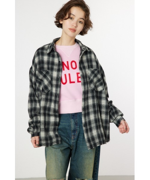 RODEO CROWNS WIDE BOWL(ロデオクラウンズワイドボウル)の「Grunge Check シャツ(シャツ/ブラウス・レディース・ブラック系その他/ブラウン系その他・SMALL/MEDIUM)」の2枚目の写真