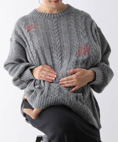LEPSIM(レプシィム)の「【産前・産後対応】マタニティ/刺繍ケーブルプルオーバー 149943(マタニティウェア/グッズ・レディース・ベージュ/オレンジ/チャコールグレー/ライトブルー・FREE)」の17枚目の写真
