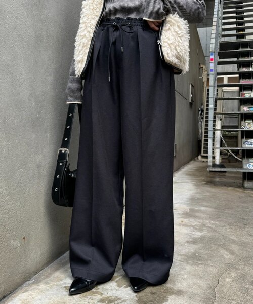 CIAOPANIC TYPY(チャオパニックティピー)の「ウールライクスラックスイージーパンツ(その他パンツ・レディース・グレー/ブラック・MEDIUM/SMALL)」の21枚目の写真