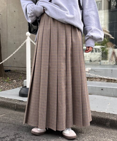 CIAOPANIC TYPY（チャオパニックティピー）の「【新色登場！】すっきり見えチェックプリーツイージースカート（スカート・レディース・グレー/ベージュ/ネイビー/オレンジ/イエロー/ブラウン/オフホワイト・MEDIUM/SMALL）」の16枚目の写真