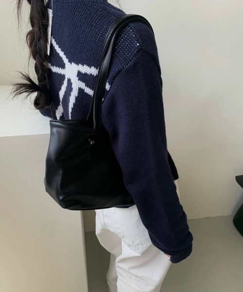 LADY LIKE(レディライク)の「バックリボン柄ジップニット(ニット/セーター・レディース・ホワイト/ネイビー・M)」の10枚目の写真