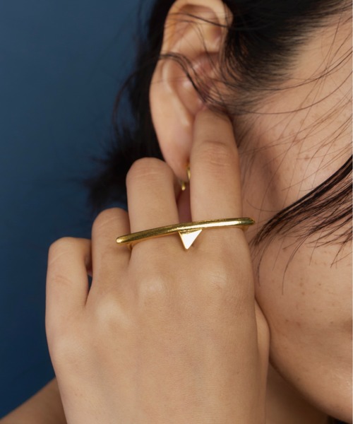 loni(ロニ)の「Triangle Double Ring(リング・レディース・シルバー/ゴールド・FREE)」の17枚目の写真