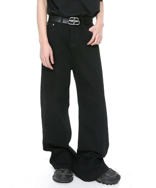 【新品未使用・タグ付き】PUBLIC TOKYO 立体裁断ワイドバギーパンツ PUBLIC TOKYO（パブリックトウキョウ） ジーンズ PUBLIC DENIM 立体