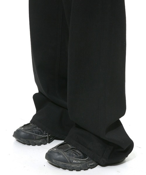 CORPUS TOKYO(コーパス トーキョー)の「ワイド バギー デニムパンツ(デニムパンツ・メンズ・ブラック/グレー・4/3/2/1)」の8枚目の写真