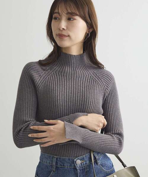 Petit fleur（プチフルール）の「・Petit Fleur ボトルネックリブニット（ニット/セーター・レディース・ブルー/チャコールグレー/オフホワイト/ライトグレー/ピンク/ブラック・FREE）」の20枚目の写真