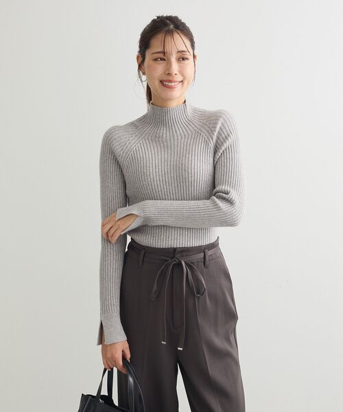 Petit fleur（プチフルール）の「・Petit Fleur ボトルネックリブニット（ニット/セーター・レディース・ブルー/チャコールグレー/オフホワイト/ライトグレー/ピンク/ブラック・FREE）」の22枚目の写真