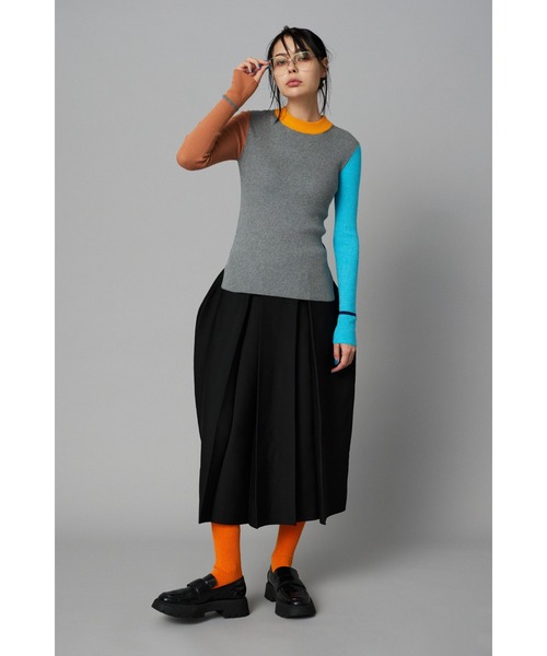 HeRIN.CYE(ヘリンドットサイ)の「Color inner tops カラーインナートップス(ニット/セーター・レディース・グレー/ライトグリーン/レッド・FREE)」の4枚目の写真