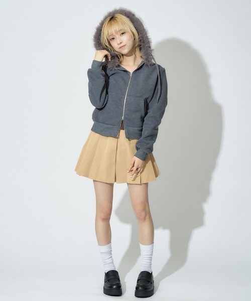 JilLA（ジルア）の「Double Zip Fur Hoodie / ダブルジップフーディー ファー付き（パーカー・レディース・ブラック/グレー・S/M）」の17枚目の写真