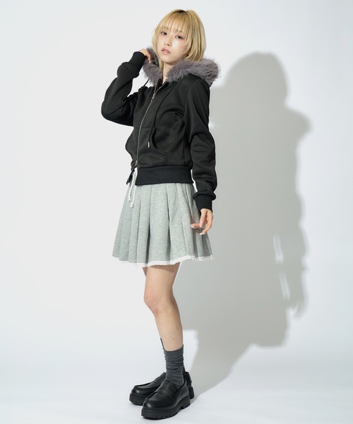 JilLA（ジルア）の「Double Zip Fur Hoodie / ダブルジップフーディー ファー付き（パーカー・レディース・ブラック/グレー・S/M）」の9枚目の写真