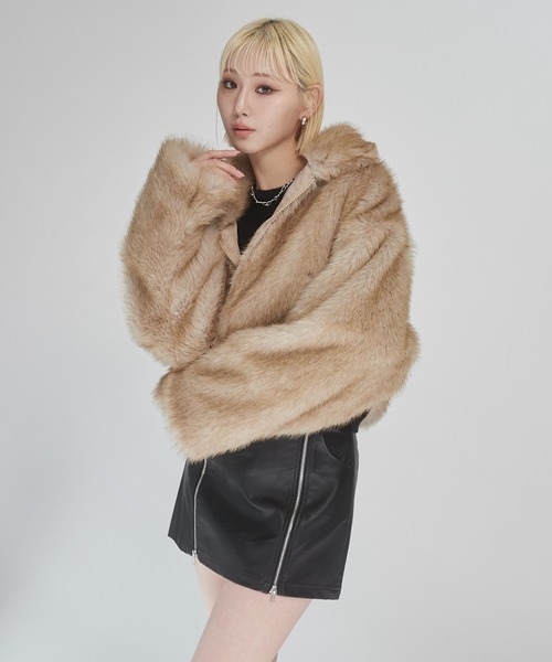 ENVYM（アンビー）の「フェイクファー ショートジャケット（その他