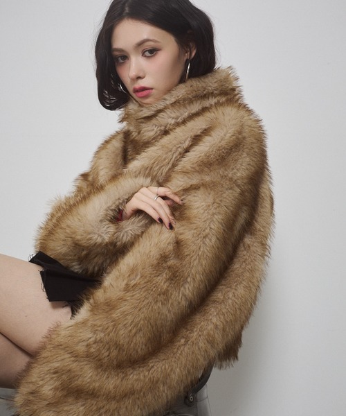 ベージュファーショートジャケット ENVYM コート アウター フェイクファー ショートジャケット