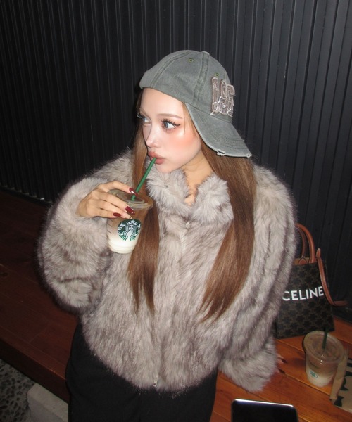 ENVYM(アンビー)の「フェイクファー ショートジャケット(その他アウター・レディース・ブラウン/マルチ/ベージュ・FREE)」の21枚目の写真