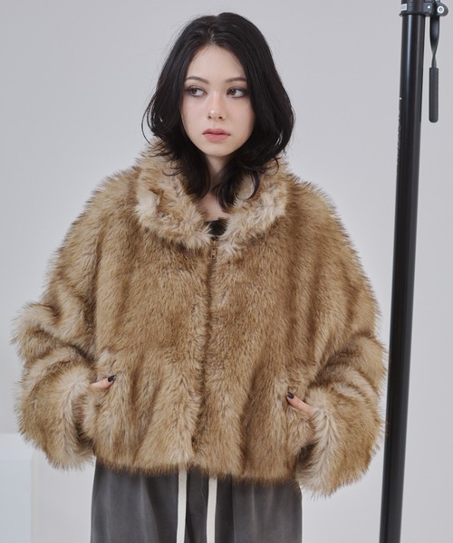 y/m byなとりか　フェイクファーショート丈ジャケット y/m byなとりか フェイクファーショート丈ジャケット